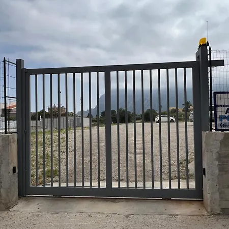Novimo Comfort With Elevator And Secure Privat Parking Space Terrasini
