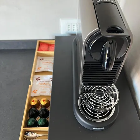 Апартаменты Novimo Comfort With Elevator & Secure Privat Parking Терразини