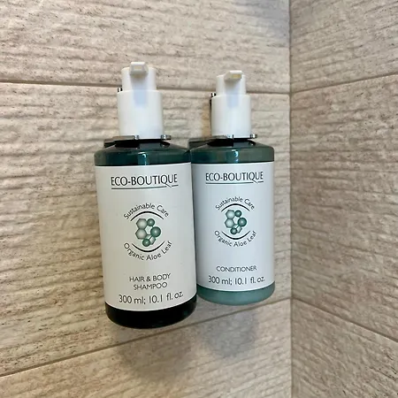 Novimo Comfort With Elevator & Secure Privat Parking Апартаменты